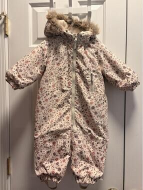 H&M Baby Girl Floral Hooded Fur Trim Quilted Snowsuit Bunting 9-12 Months